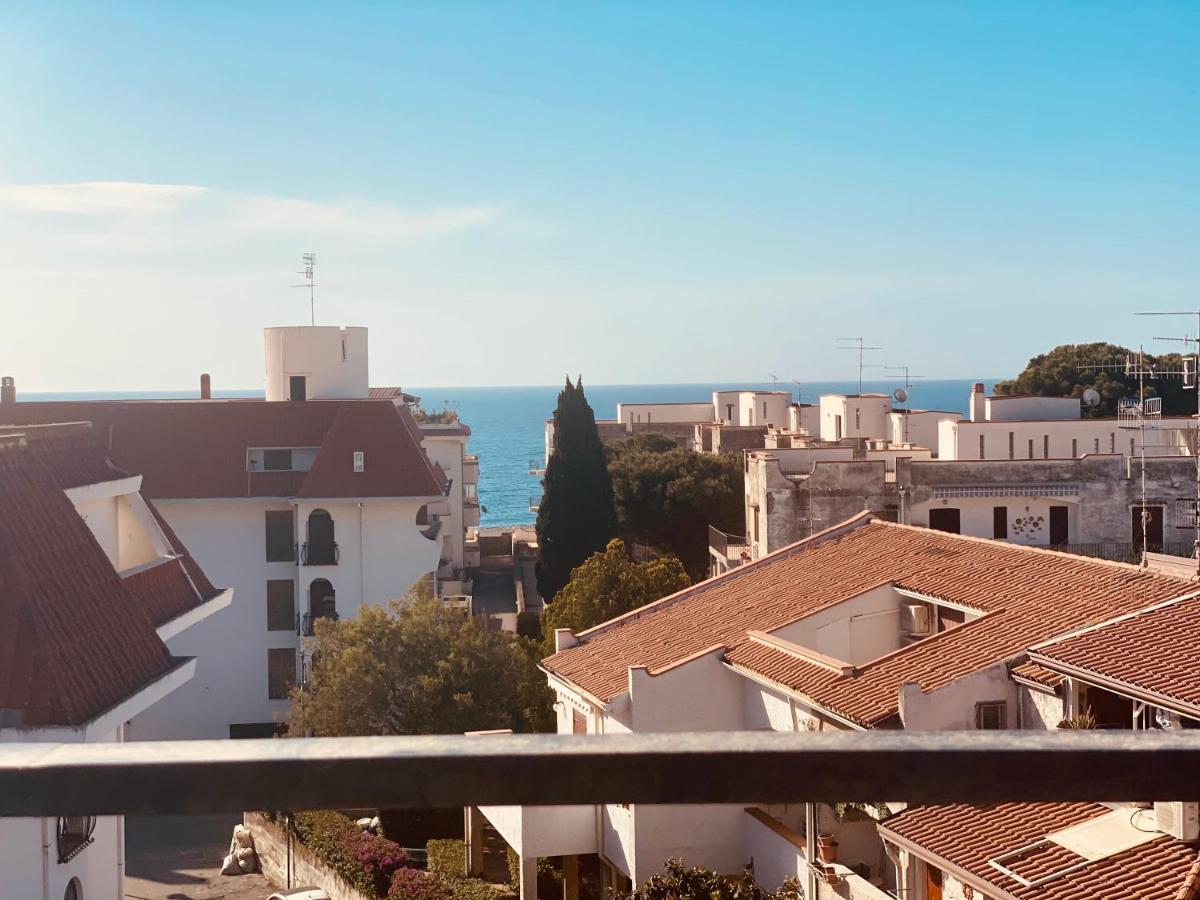 Sea View 2 Bedroom Vacation Apartment جيارديني ناكسوس المظهر الخارجي الصورة